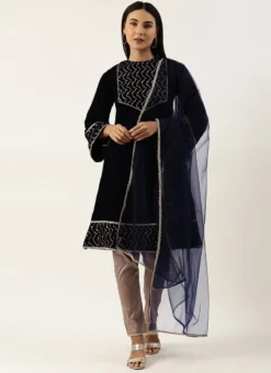 Dupatta From Blue Velvet Embroidered Straight Pant Suit After Six Wear -Mahra Clothing Shop Blue Velvet Embroidered Straight Pant Suit SLBS02211067 u 2