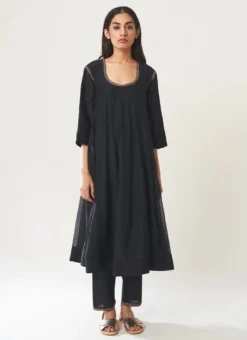 Black Pure Chanderi Silk Embroidered Kurta Straight Pant Set Party Wear -Mahra Clothing Shop black pure chanderi silk embroidered kurta straight pant set krsdvcsvks49 u