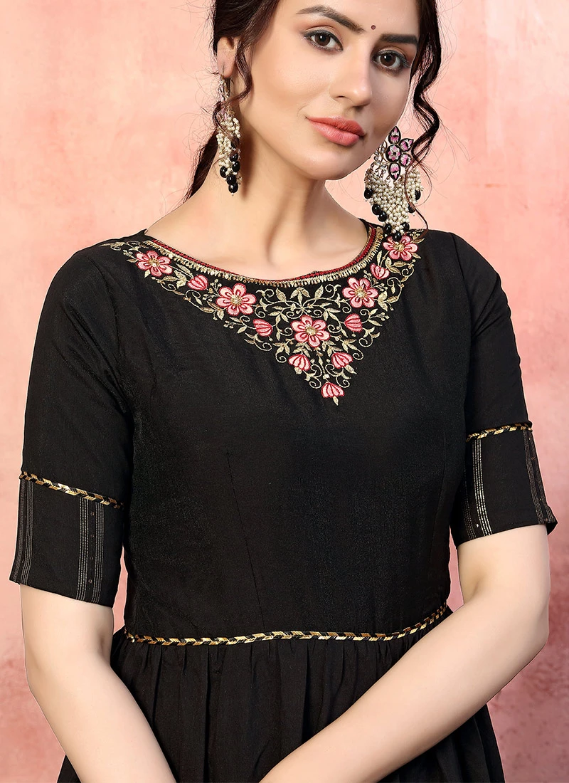 Black Silk Anarkali Gown Party Wear 1 Black Silk Anarkali Gown Party Wear