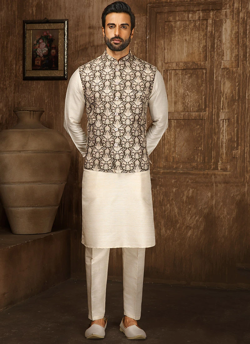 Cream Art Silk Banarasi Bandi Set Party Wear 2 Cream Art Silk Banarasi Bandi Set Party Wear - Image 2