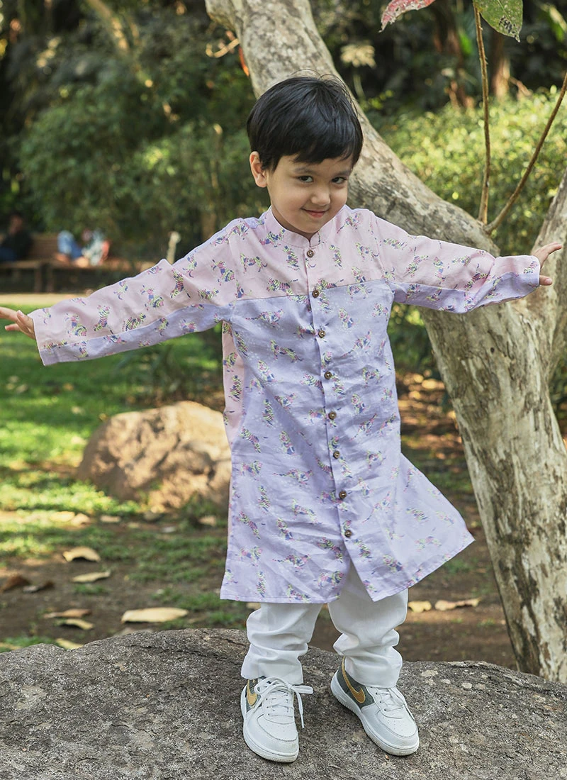 Pink N Lavender Pure Cotton Animal Printed Kurta Pyjama Party Wear 2 Pink N Lavender Pure Cotton Animal Printed Kurta Pyjama Party Wear - Image 2