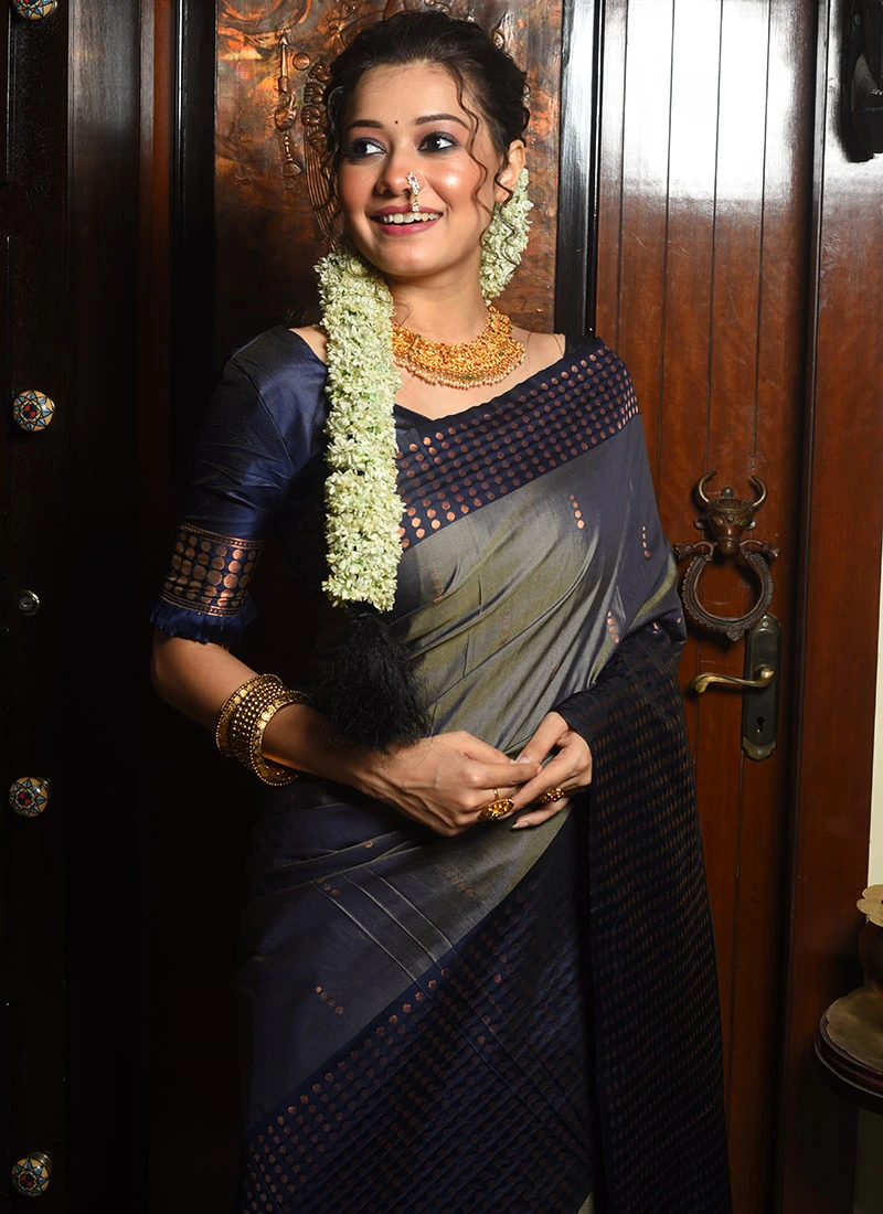 Zari Woven Work Grey Color Banarasi Silk Saree Festive Wear 4 Zari Woven Work Grey Color Banarasi Silk Saree Festive Wear - Image 4